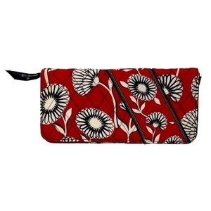 Vera Bradley Travel/Passport Wallet Deco Daisy/Houndstooth Red/Black/White GUC